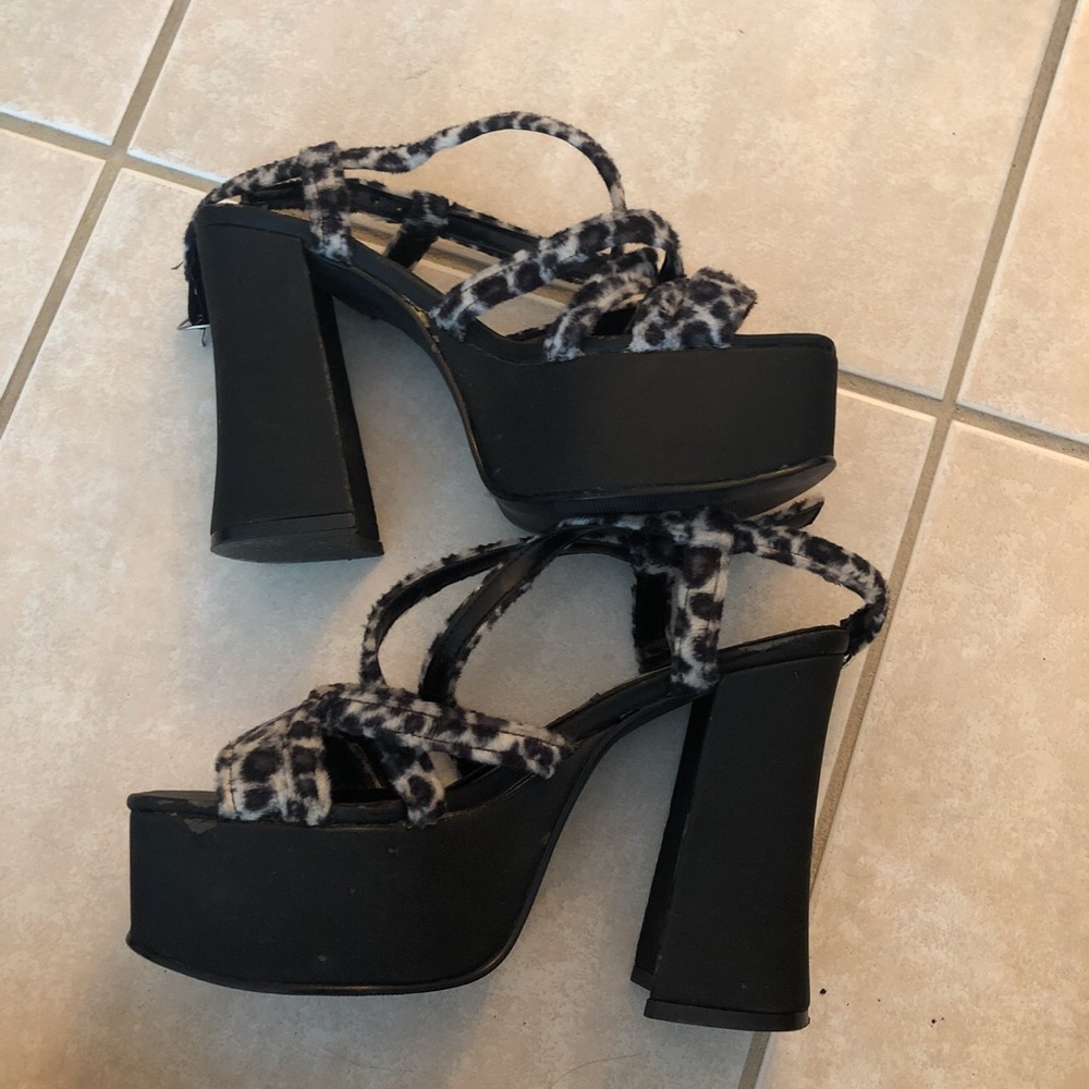 90’s cheetah platforms